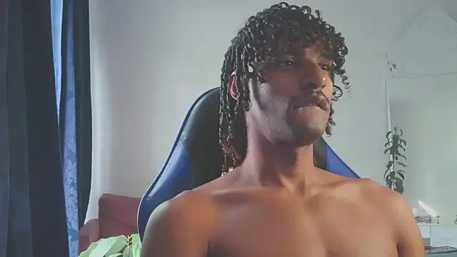 gerson173Hugo online show from February 12, 4:33 pm