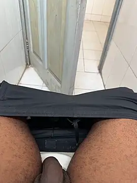 Black-mamba-madingo online show from November 19, 10:48 am