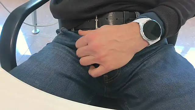 alessandroman2114 online show from February 27, 11:33 am