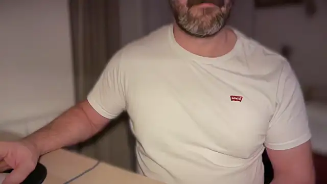 Mr Beef online show from January 11, 8:23 pm