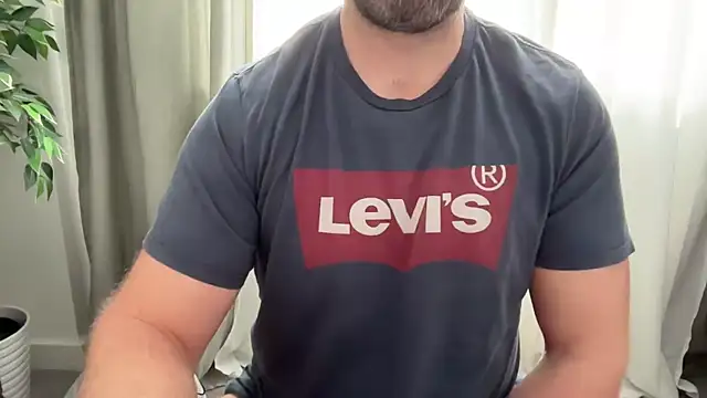 Mr Beef online show from February 15, 12:33 pm