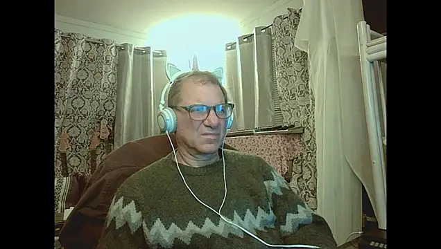 coryassman online show from April 1, 7:54 am