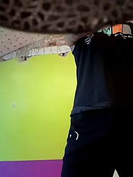 model yesx online show from April 6, 2:19 am