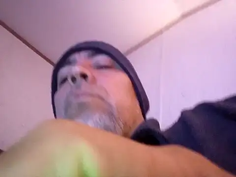 Xoc8  online show from September 28, 2:15 pm