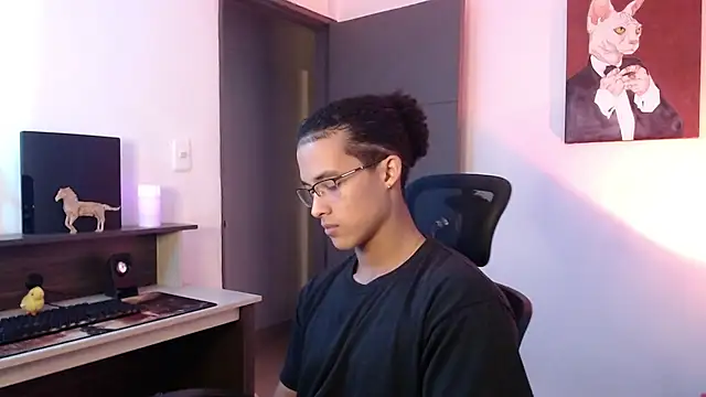 Snapshot of alejo_x3 chatting on January 16, 12:02 am alejo x3 online show from January 16, 12:02 am