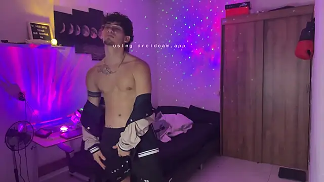 Kisan Smith online show from January 18, 2:57 am