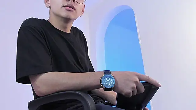 a lejandro 0 8 online show from February 27, 5:45 am