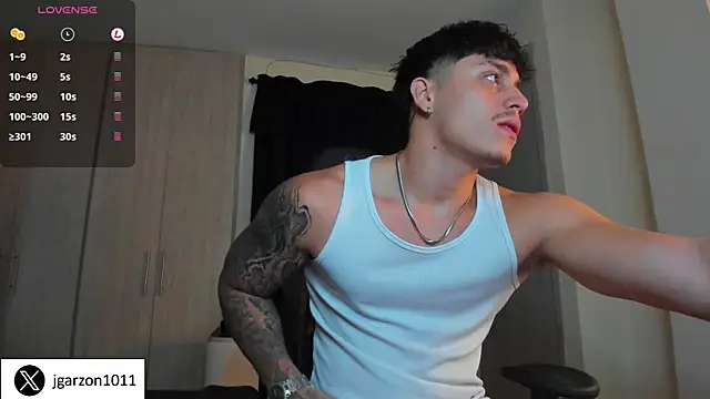  joansoto online show from February 8, 1:33 pm