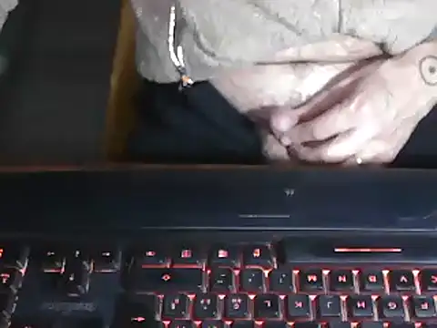 Adri gard online show from January 31, 9:05 pm