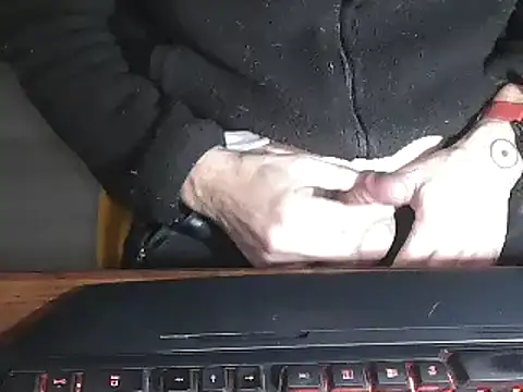 Adri gard online show from January 3, 10:51 pm