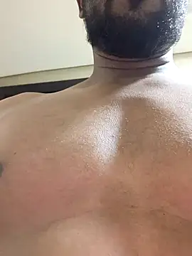 tamilfucker05 online show from October 6, 7:46 am