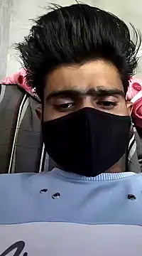 Snapshot of Yasha_14C_Creator chatting on December 12, 9:19 am Yasha 14C Creator online show from December 12, 9:19 am