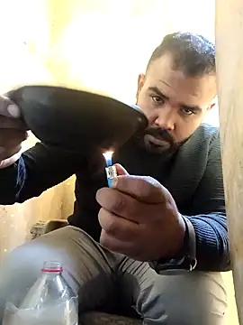 Snapshot of ListedLoin chatting on January 16, 7:17 am ListedLoin online show from January 16, 7:17 am