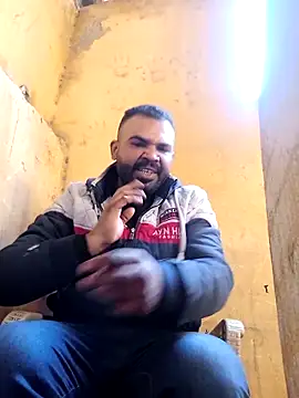 Snapshot of ListedLoin chatting on February 21, 5:56 am ListedLoin online show from February 21, 5:56 am