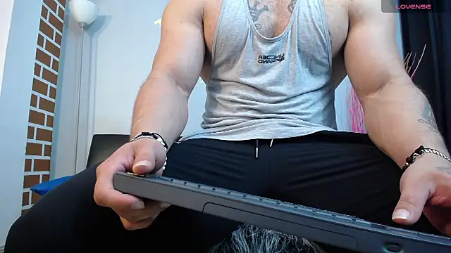 JeremyLowe online show from December 11, 1:11 pm