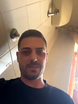 iltoscano95 online show from October 12, 1:49 pm