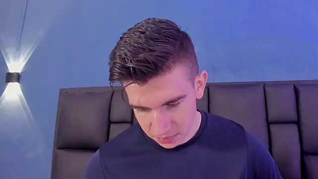 MikaelSlow online show from November 21, 4:33 am