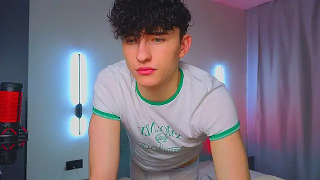 AmondCor online show from October 7, 1:43 am