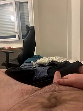 aquarium2345 online show from November 4, 4:52 pm