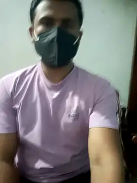 wildboy simon online show from February 5, 3:31 pm