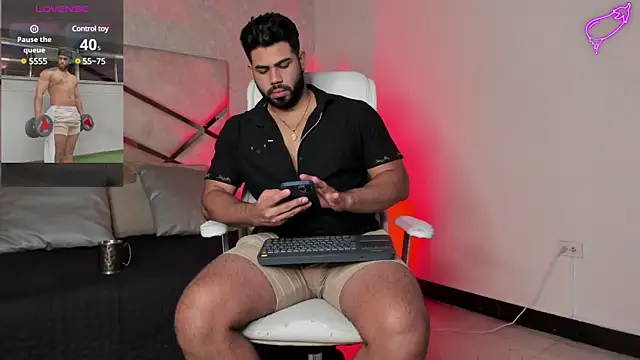 noah crux online show from March 21, 1:01 pm