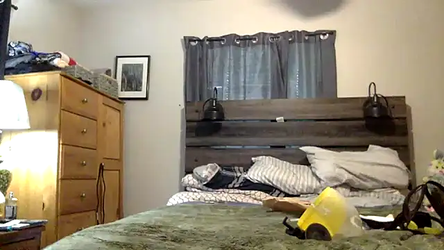 SpAzZ1234 online show from April 1, 2:03 pm