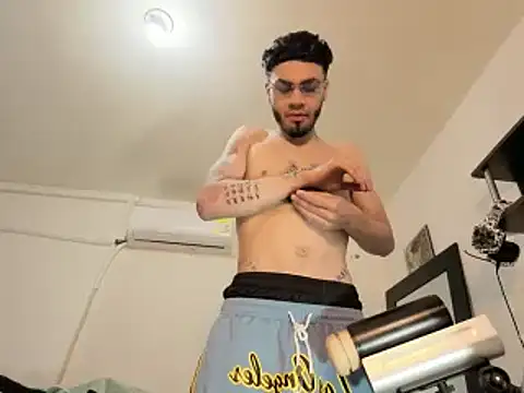 badanyboy online show from April 12, 4:52 pm