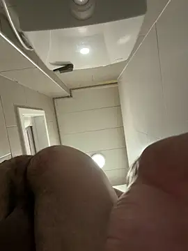 hotisraeli online show from November 10, 7:46 am