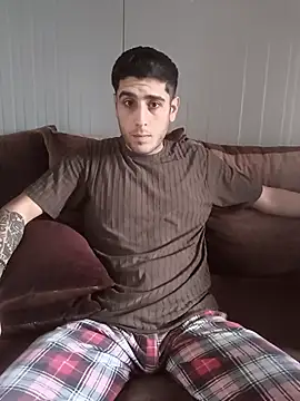 arenn1997 online show from February 3, 12:10 pm