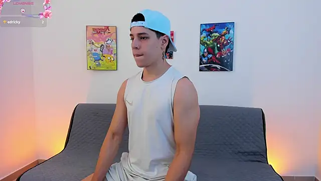Snapshot of jonathanjoestar_ chatting on October 3, 9:53 pm jonathanjoestar  online show from October 3, 9:53 pm