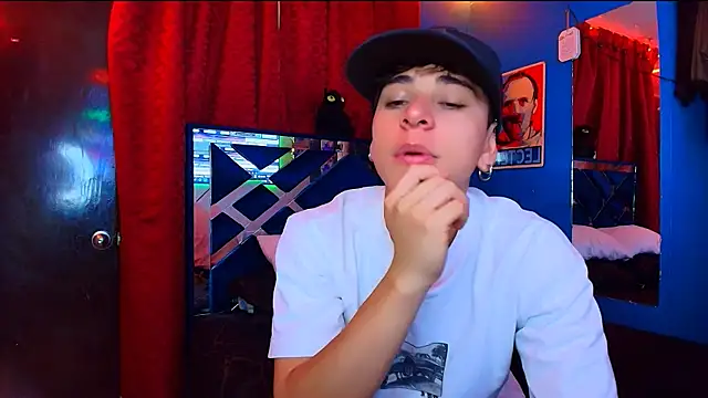 Luke Howland online show from March 3, 3:14 am