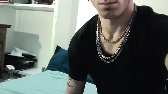 --D-a-D-D-y- online show from February 7, 1:18 pm