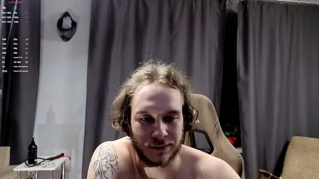 Snapshot of pleasure8869 chatting on October 23, 5:00 am pleasure8869 online show from October 23, 5:00 am