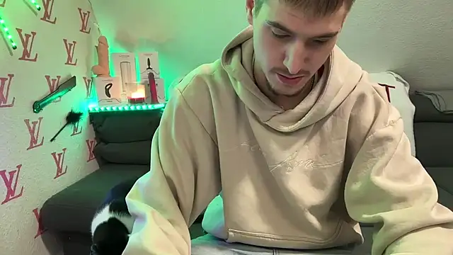 Cookieboy88 online show from January 19, 4:30 pm