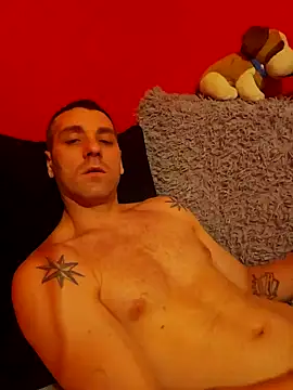 Snapshot of Aian09 chatting on February 2, 5:32 am Aian09 online show from February 2, 5:32 am