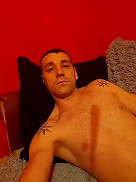 Snapshot of Aian09 chatting on February 2, 4:22 pm Aian09 online show from February 2, 4:22 pm