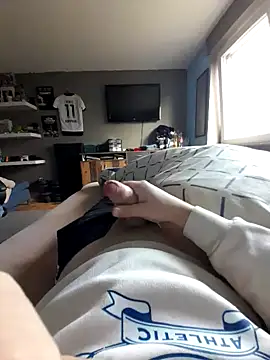 Snapshot of joel43278 chatting on December 3, 9:31 am joel43278 online show from December 3, 9:31 am