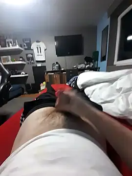 Snapshot of joel43278 chatting on January 3, 3:05 am joel43278 online show from January 3, 3:05 am