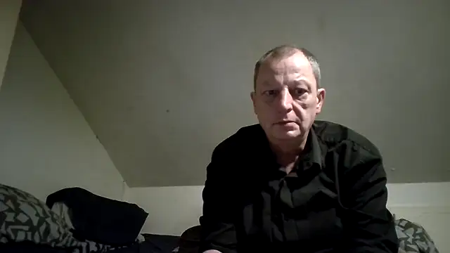 chubbybear2cum online show from December 4, 5:25 am