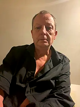 chubbybear2cum online show from September 25, 4:33 am