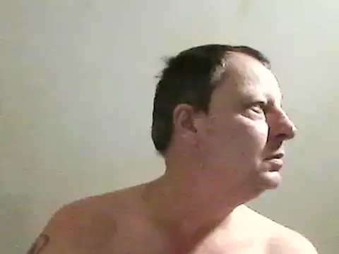 chubbybear2cum online show from December 16, 11:07 pm