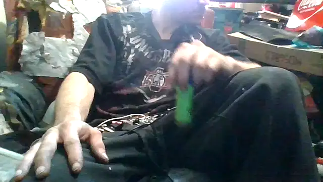 robeaulieu02 online show from December 14, 7:54 pm