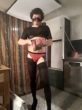 Snapshot of willinganalslut2 chatting on January 3, 6:03 pm willinganalslut2 online show from January 3, 6:03 pm