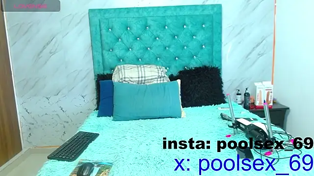 Poolsex 69 online show from December 13, 12:39 pm