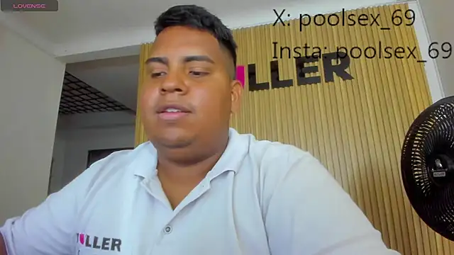 Poolsex 69 online show from October 22, 7:27 pm