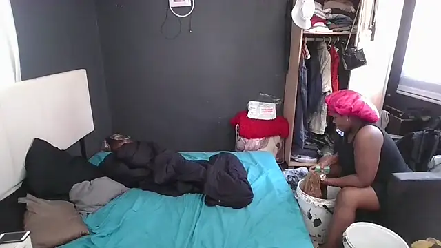 THEEBOSSTEE online show from October 2, 8:07 am