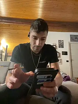 fisicato online show from October 11, 12:20 pm