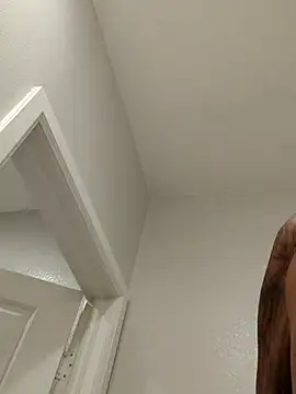 3prettyboy3 online show from November 5, 8:38 am