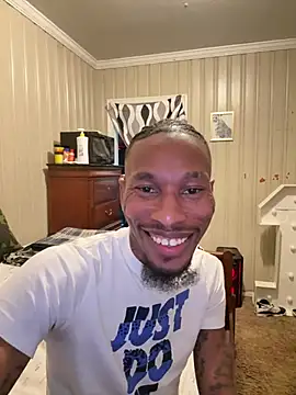 KingDerRico online show from April 15, 9:48 pm