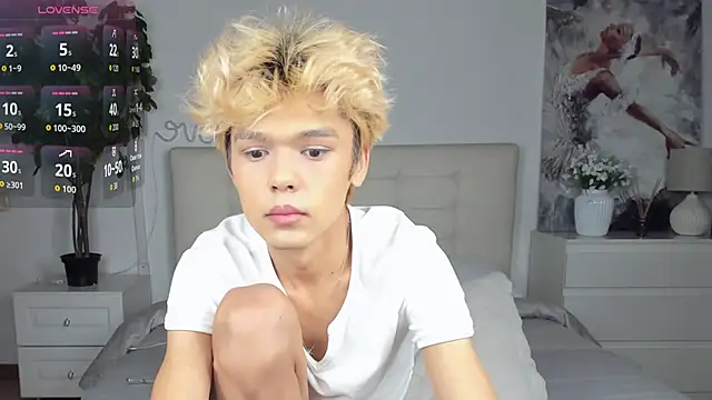 Felix Rey online show from September 17, 2:29 pm